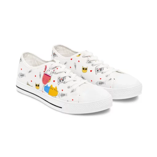 Women's Funny Low Top Sneakers SE28